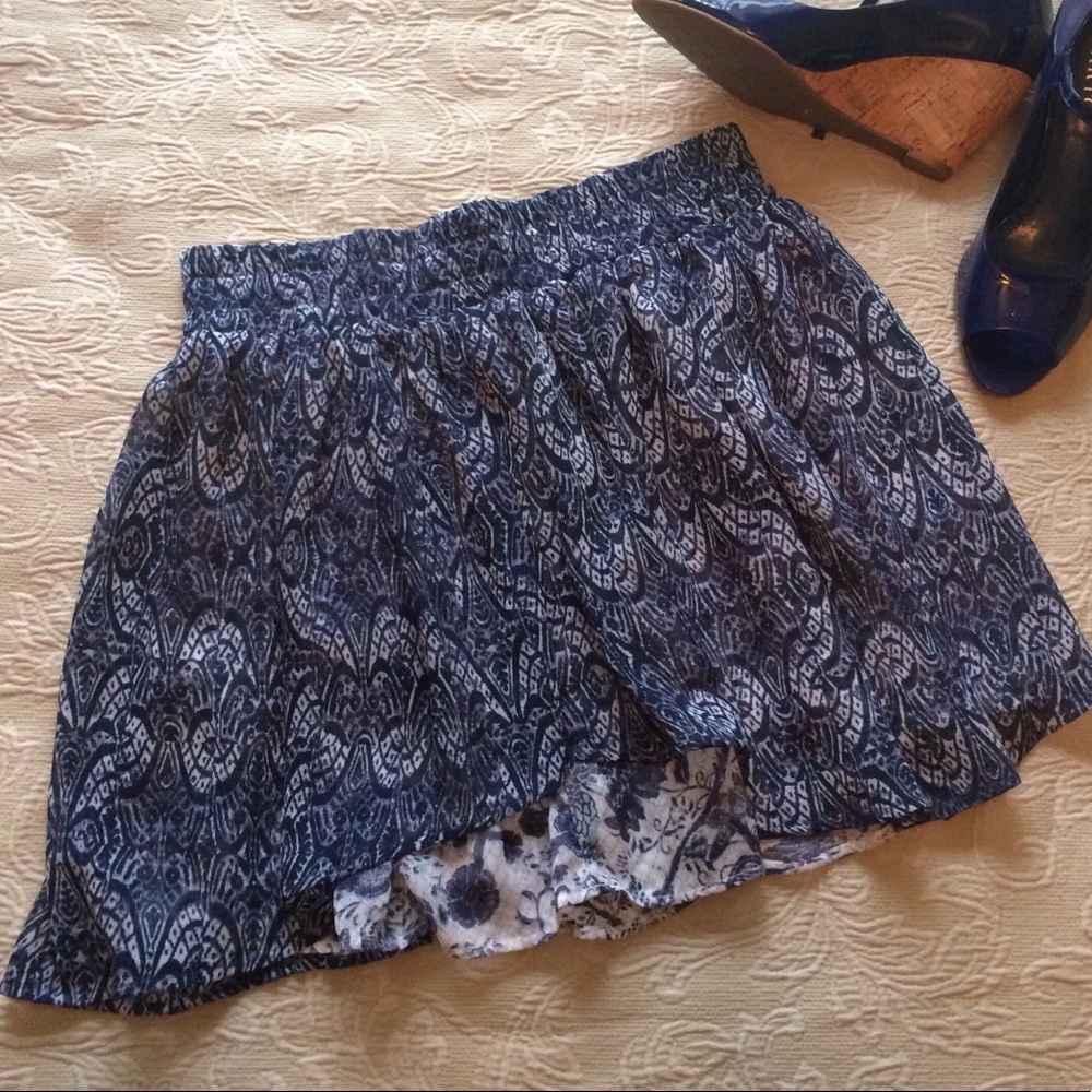 Converse blue and white skater skirt size 4